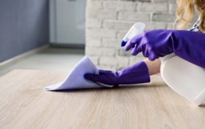 papelmatic-higiene-profesional-barrer-limpiar-polvo-limpieza-1080x675