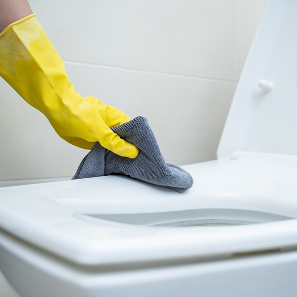papelmatic-higiene-profesional-ventajas-limpieza-manual-2